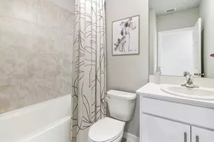 16313 Juarez Cir, Punta Gorda, FL 33955 - Photo 11