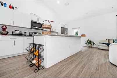 8031 Sandy Cir, Labelle, FL 33935 - Photo 19