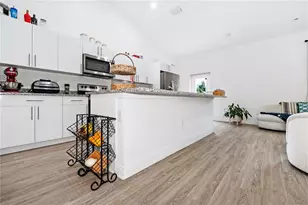 8031 Sandy Cir, Labelle, FL 33935 - Photo 19