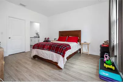 8031 Sandy Cir, Labelle, FL 33935 - Photo 9