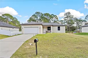 8031 Sandy Cir, Labelle, FL 33935 - Photo 1