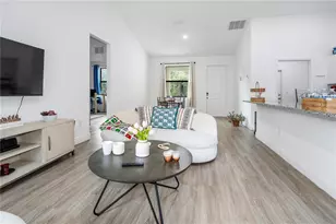 8031 Sandy Cir, Labelle, FL 33935 - Photo 17