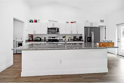 8031 Sandy Cir, Labelle, FL 33935 - Photo 21