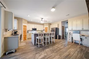 2724 Suncoast Lakes Blvd, Punta Gorda, FL 33980 - Photo 9