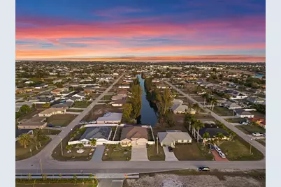 2213 SW 7th Place, Cape Coral, FL 33991 - Photo 51