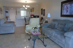 12538 SW Kingsway Cir, Lake Suzy, FL 34269 - Photo 9