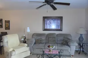 12538 SW Kingsway Cir, Lake Suzy, FL 34269 - Photo 7