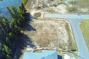 122 NE 9th St, Cape Coral, FL 33909 - Photo 3