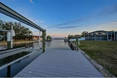 156 Morgan Lane SE, Port Charlotte, FL 33952 - Photo 7