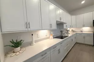 13081 Tulum Loop, Venice, FL 34293 - Photo 5