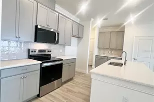 31 Fallen Oak Ln, Palm Coast, FL 32137 - Photo 5