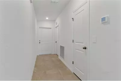 9136 Tequila Sunrise Drive, Sarasota, FL 34241 - Photo 7