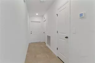 9136 Tequila Sunrise Dr, Sarasota, FL 34241 - Photo 7