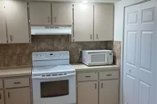 355 Spring Lake Blvd NW, Port Charlotte, FL 33952 - Photo 5