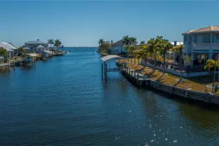 290 Tait Terrace SE, Port Charlotte, FL 33952 - Photo 21