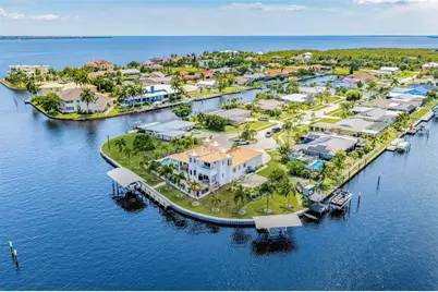 290 Tait Terrace SE, Port Charlotte, FL 33952 - Photo 3