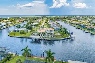 290 Tait Terrace SE, Port Charlotte, FL 33952 - Photo 5
