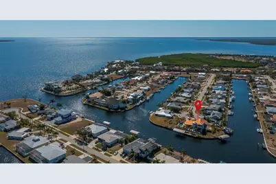 290 Tait Terrace SE, Port Charlotte, FL 33952 - Photo 5
