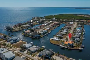 290 Tait Terrace SE, Port Charlotte, FL 33952 - Photo 3