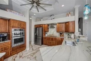 290 Tait Terrace SE, Port Charlotte, FL 33952 - Photo 11