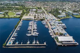 1425 Park Beach Cir, Punta Gorda, FL 33950 - Photo 53