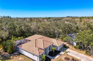 4900 Old Oakleaf Dr, Sarasota, FL 34233 - Photo 81