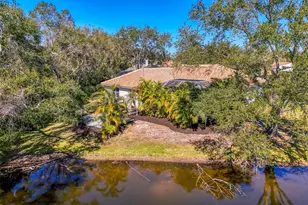 4900 Old Oakleaf Dr, Sarasota, FL 34233 - Photo 73