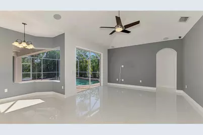 4900 Old Oakleaf Drive, Sarasota, FL 34233 - Photo 23
