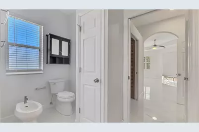 4900 Old Oakleaf Drive, Sarasota, FL 34233 - Photo 45