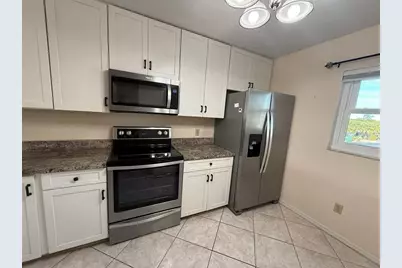 175 Kings Highway #B8, Punta Gorda, FL 33983 - Photo 5