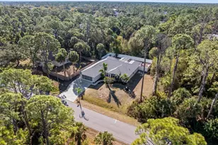 3707 Giblin Dr, North Port, FL 34286 - Photo 57