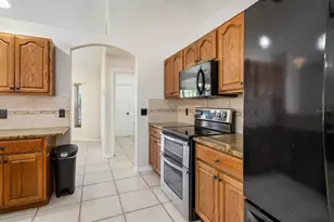 3707 Giblin Dr, North Port, FL 34286 - Photo 17