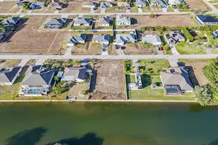 322 NE 20th St, Cape Coral, FL 33909 - Photo 23