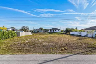 322 NE 20th St, Cape Coral, FL 33909 - Photo 39