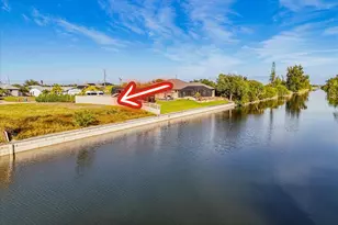 322 NE 20th St, Cape Coral, FL 33909 - Photo 5