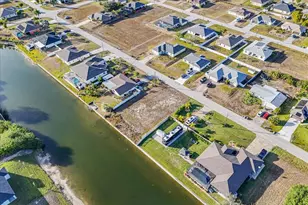 322 NE 20th St, Cape Coral, FL 33909 - Photo 25