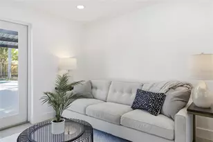 4637 Maceachen Blvd, Sarasota, FL 34233 - Photo 21