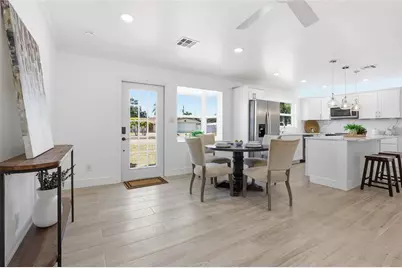 4637 Maceachen Boulevard, Sarasota, FL 34233 - Photo 7