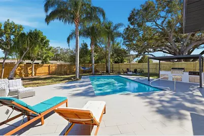 4637 Maceachen Boulevard, Sarasota, FL 34233 - Photo 43