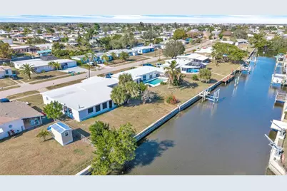 127 Godfrey Avenue NE, Port Charlotte, FL 33952 - Photo 45