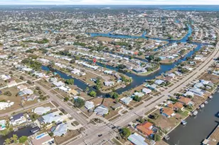 127 Godfrey Ave NE, Port Charlotte, FL 33952 - Photo 59