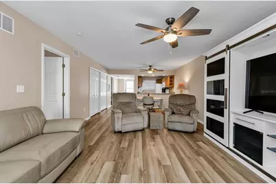 150 Harborside Avenue #209, Punta Gorda, FL 33950 - Photo 9