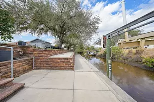 405 Ridgecrest Dr, Punta Gorda, FL 33982 - Photo 23