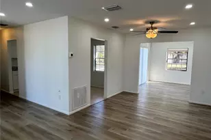 4616 Blueridge St, North Port, FL 34287 - Photo 9