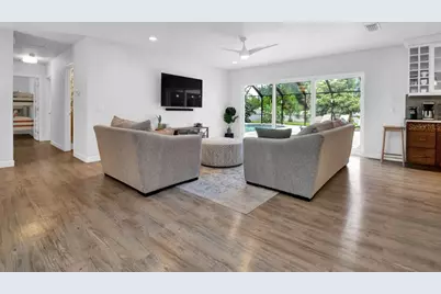 1208 De Narvaez Avenue, Bradenton, FL 34209 - Photo 9