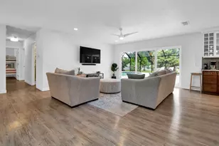 1208 De Narvaez Ave, Bradenton, FL 34209 - Photo 9