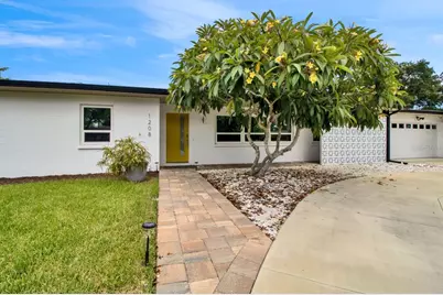 1208 De Narvaez Avenue, Bradenton, FL 34209 - Photo 3