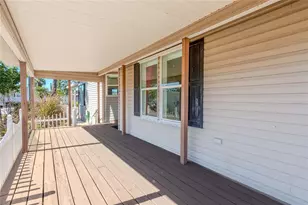 2100 Kings Hwy Ln, Port Charlotte, FL 33980 - Photo 9