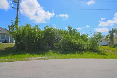 9604 Arnaz Circle, Port Charlotte, FL 33981 - Photo 11