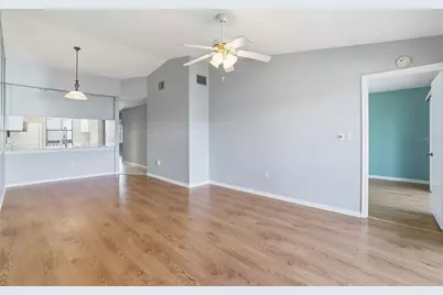 9270 Lake Park Drive #201, Fort Myers, FL 33919 - Photo 9